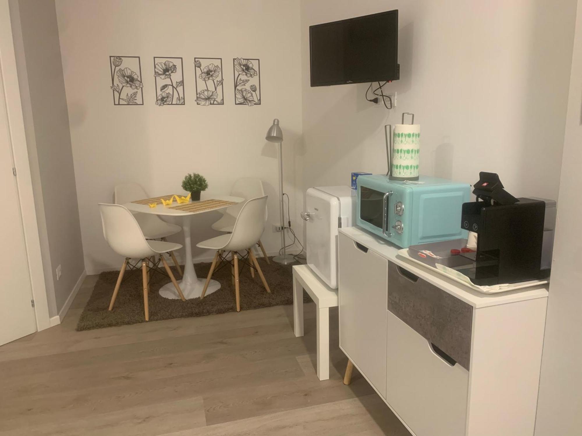 Onlyroomsrho Buitenkant foto