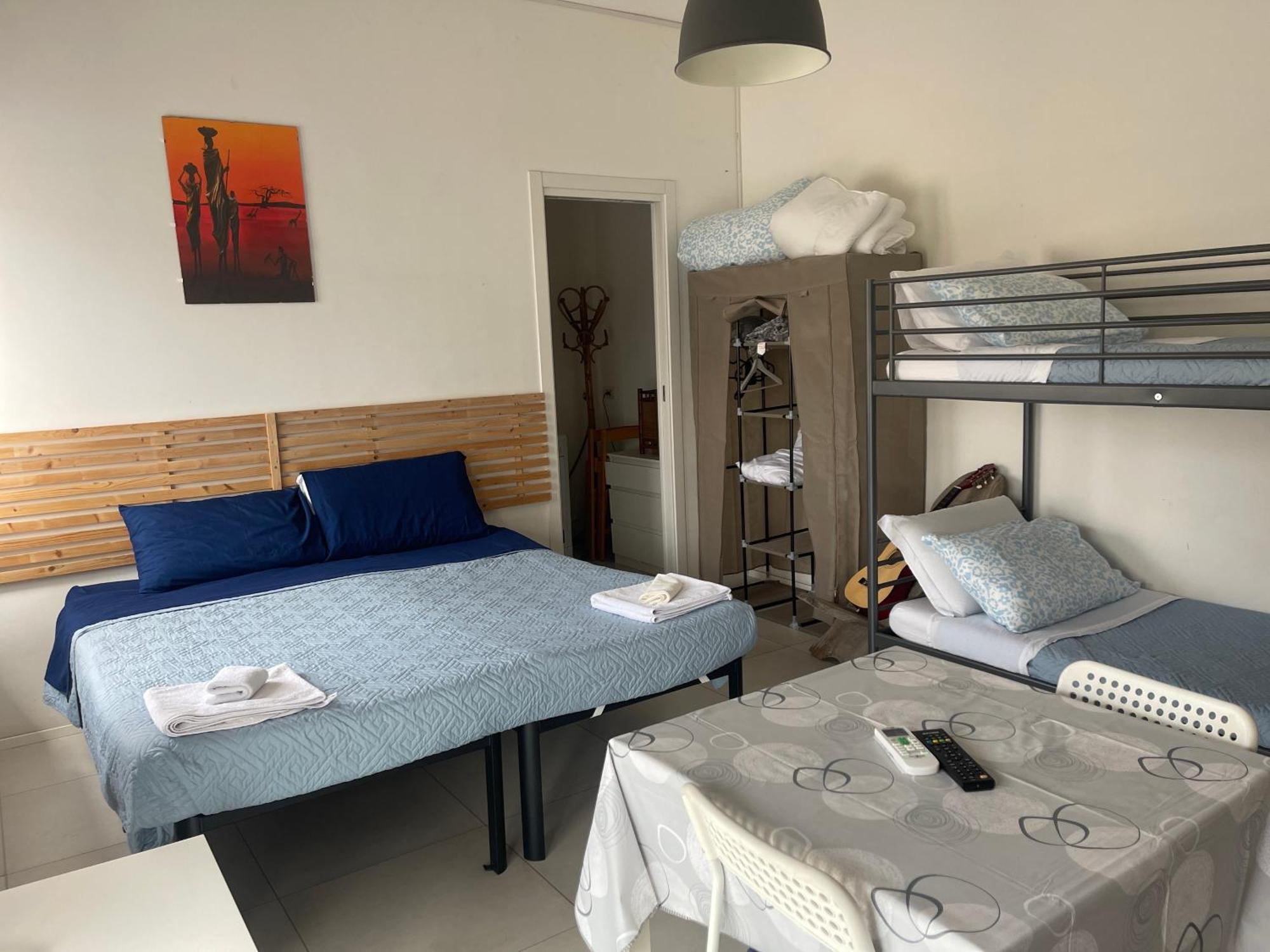 Onlyroomsrho Buitenkant foto